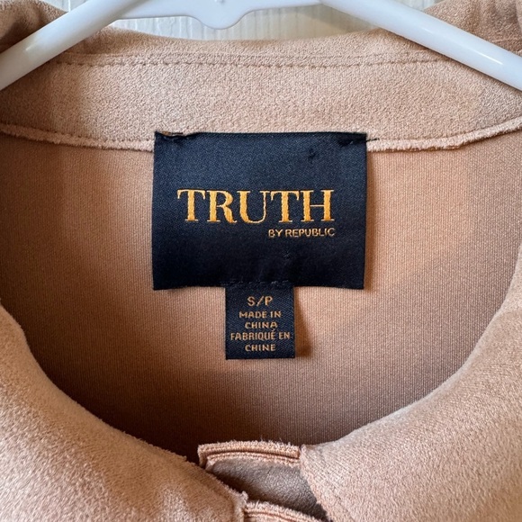 Truth Neutral/Tan Faux Leather Buttoned down Jacket Small - Picture 7 of 11